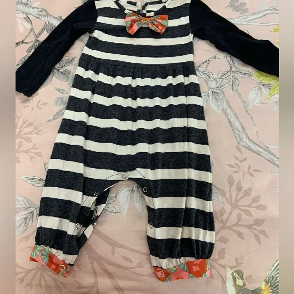 Persnickety romper 12/18